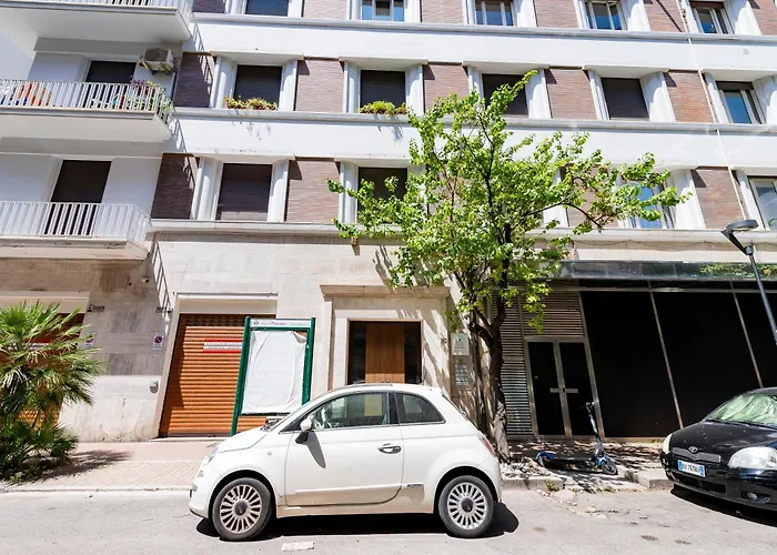 Guesthost - In The Centre Near The Station! *